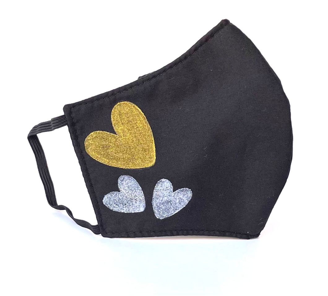 Heart mask black