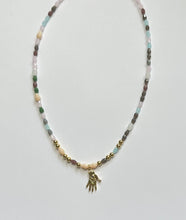 Load image into Gallery viewer, Beads necklace

